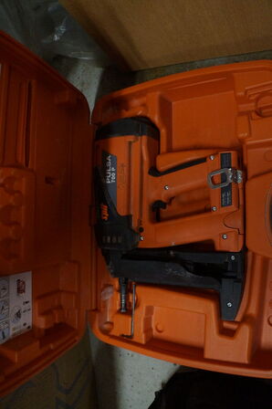 Sømpistol SPIT PULSA 700 P