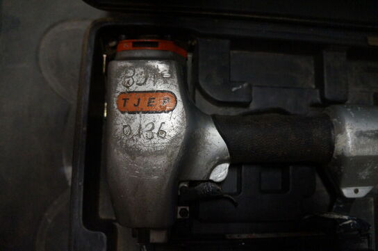 2 stk. el-værktøj & Luftværktøj HITACHI & TJEP