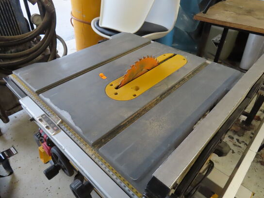 Bordrundsav DEWALT DWE7485-QS