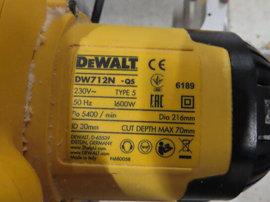 Kap-/geringsav DEWALT DW712N-QS