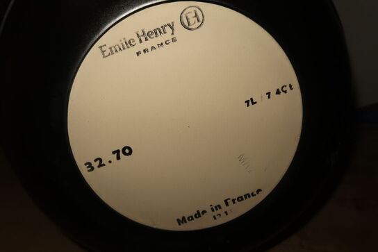 1 stk. Skål sort D355 x H130 mm 7 ltr Emile Henry