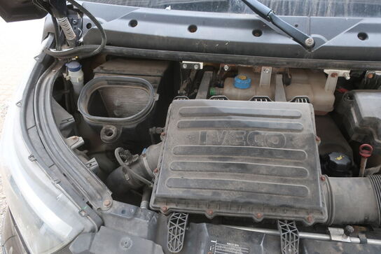 Varebil IVECO 35s18 3,0 WB4100 Aut.