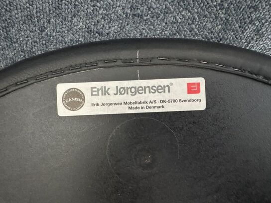 Loungestol ERIK JØRGENSEN, stumtjener, rullebord, spade og vægure