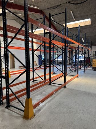 2 stk. pallereoler