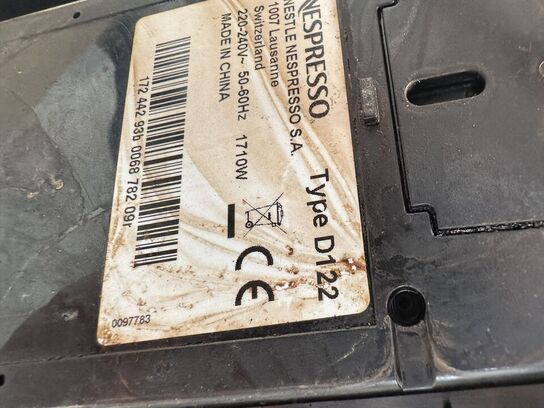 Kaffemaskine NESPRESSO inkl. PHILIPS el-kedel