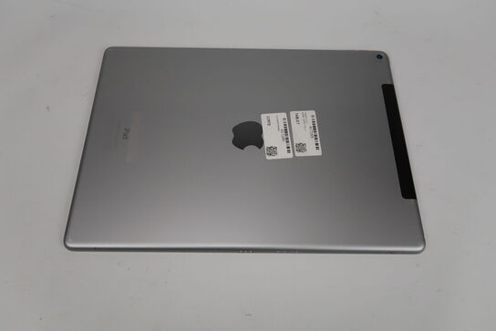 iPad Pro 12.9 (1. gen) Wi-Fi + cellular 128 GB