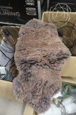 6 stk. Pendler samt skind, spejle og glasvarer