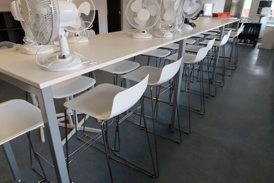 Barbord HOLMRIIS Ergomade med 5 stk. barstole FREDERICIA FURNITURE