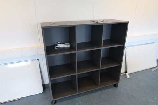 3 stk. skabe HOLMRIIS samt reol HOLMRIIS