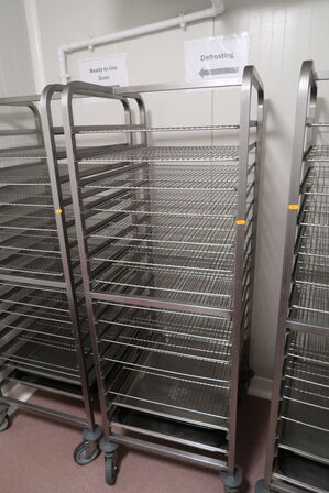 Stikvogn med indhold