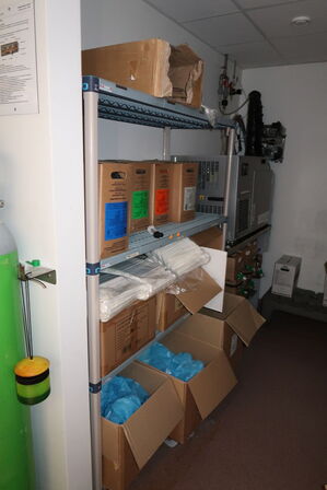 Fødevarereol METRO MAX med indhold