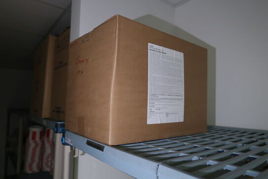 Fødevarereol METRO MAX med indhold