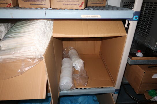 Fødevarereol METRO MAX med indhold