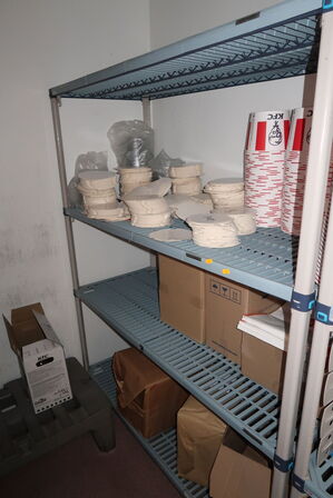 Fødevarereol METRO MAX med indhold