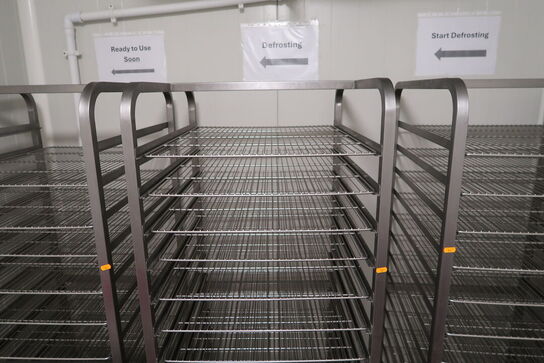 Stikvogn med indhold