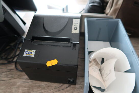 Kasseapparat CBE med bonprinter, pengeskuffe, computerskærm m.m. (betalingsterminal medfølger ikke)