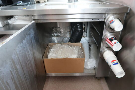 Rustfri stålbord uden kasseapparat m.m.