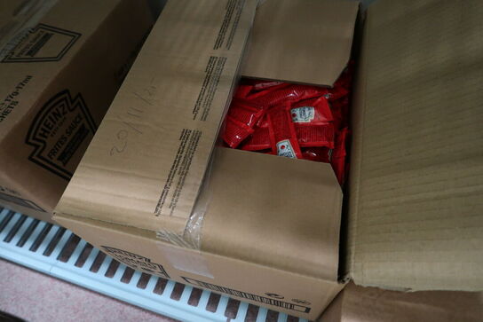 Div. Varelager (varer som er gået på dato medfølger ikke)