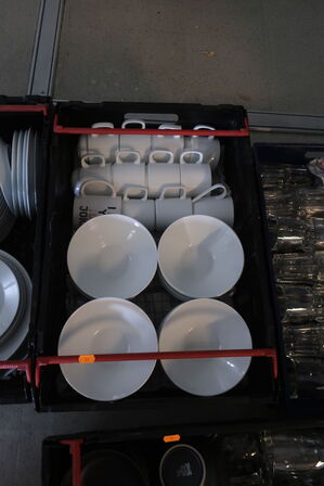 4 stk. kasser med div. Service