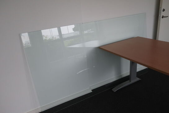 2 stk. bukke samt glas bordplade