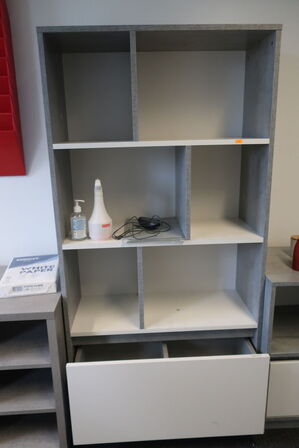 Div. Reoler og skabe