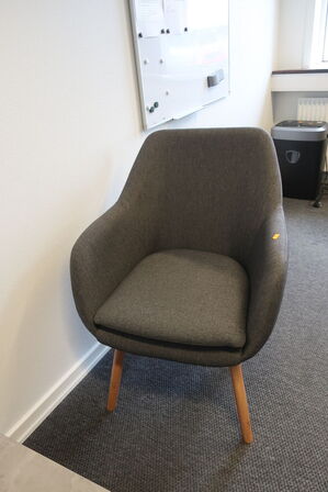 2 stk. loungestole samt sofabord