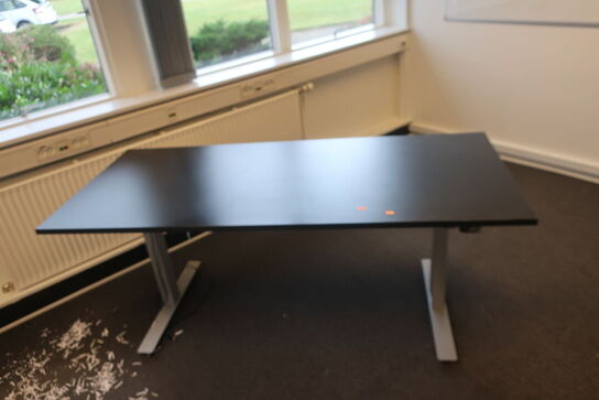 El. hæve/sænke skrivebord