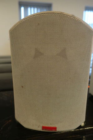 2 stk. højtalere SOLID 