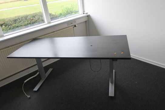 El. hæve/sænke skrivebord