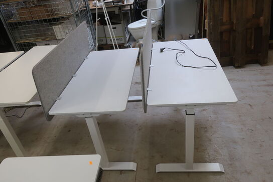 2 stk. el. hæve/sænkebord  m/afskærmning