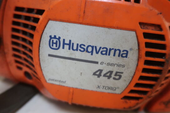 Motorsav HUSQVARNA 445 med dunk og tilbehør
