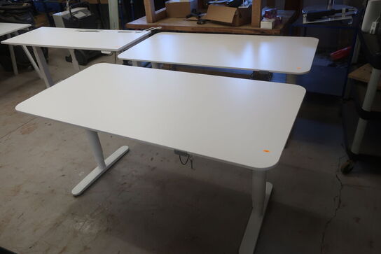 2 stk. el. hæve/sænkeborde IKEA BEKANT