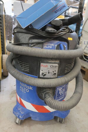 Støvsuger NILFISK ATTIX 30 m/div. Tilbehør