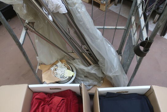 Div. Gardiner og stof