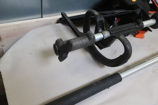 Kombimotor STIHL KM131R med forsats hækkeklipper og motorsav