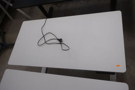 3 stk. el. hæve/sænkebord  