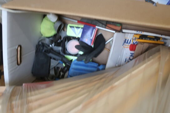 Div. Værktøj, køkkenting på palle