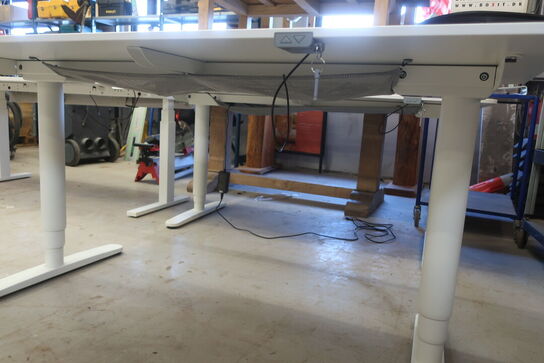 2 stk. el. hæve/sænkeborde IKEA BEKANT