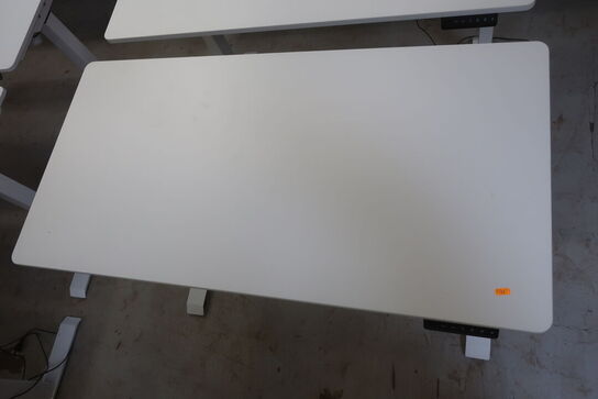 2 stk. el. hæve/sænkebord  