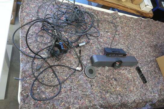 Fladskærm SAMSUMG TU65CU8005K m/kamera