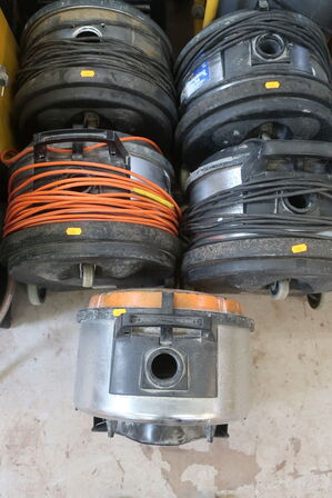 5 stk. Nilfisk VP930 delvis defekt