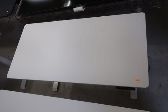 2 stk. el. hæve/sænkebord  