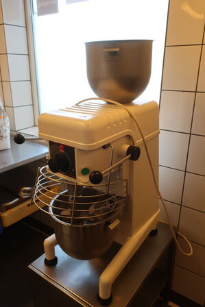 Røremaskine BJØRN VARIMIXER AR10