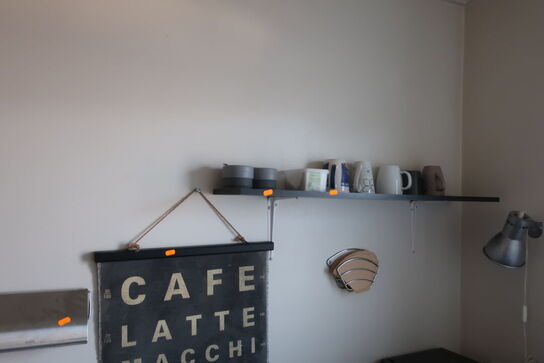 Service i køkken samt mikroovn