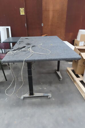 Pakkebord med hæve-/sænk