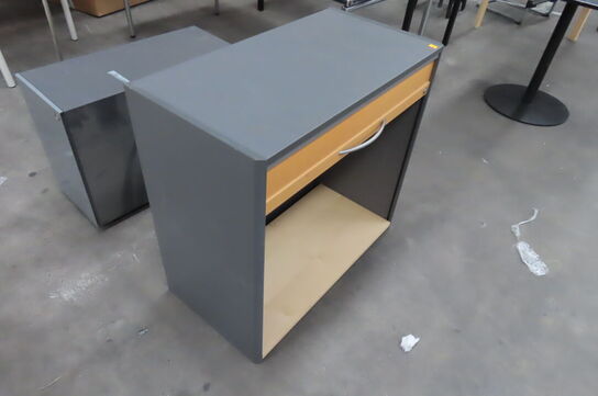 Jalousiskab uden nøgle