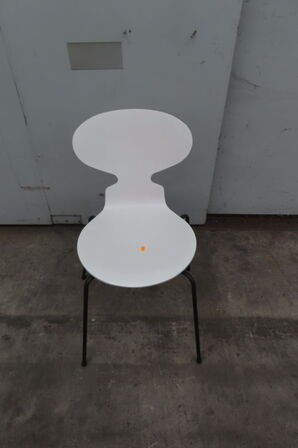 Spisebordsstol MYREN 3101 FRITZ HANSEN