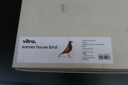 HOUSEBIRD EAMES VITRA