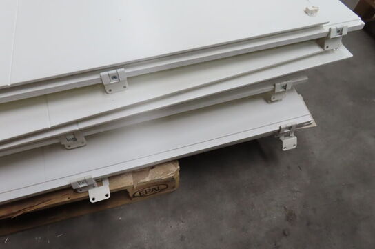 Elementer til reolsystem