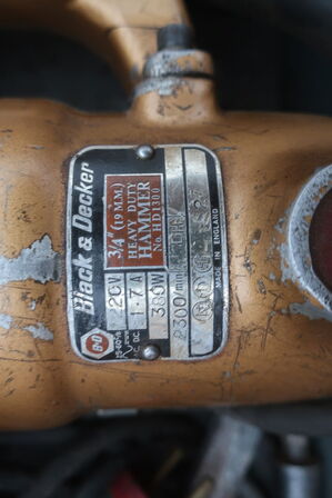 Nedbrydningshammer BLACK & DECKER Model: HD 1300